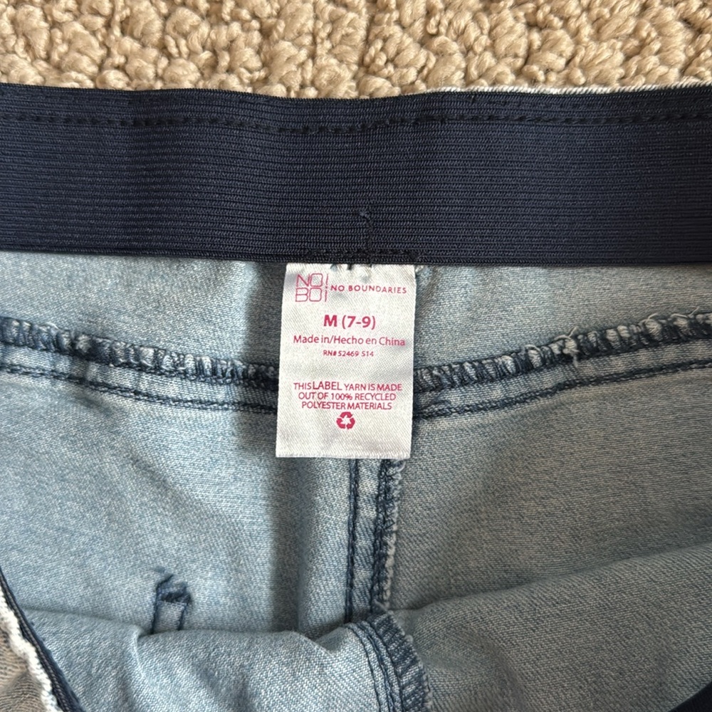 Jeans - Picture 4 of 4